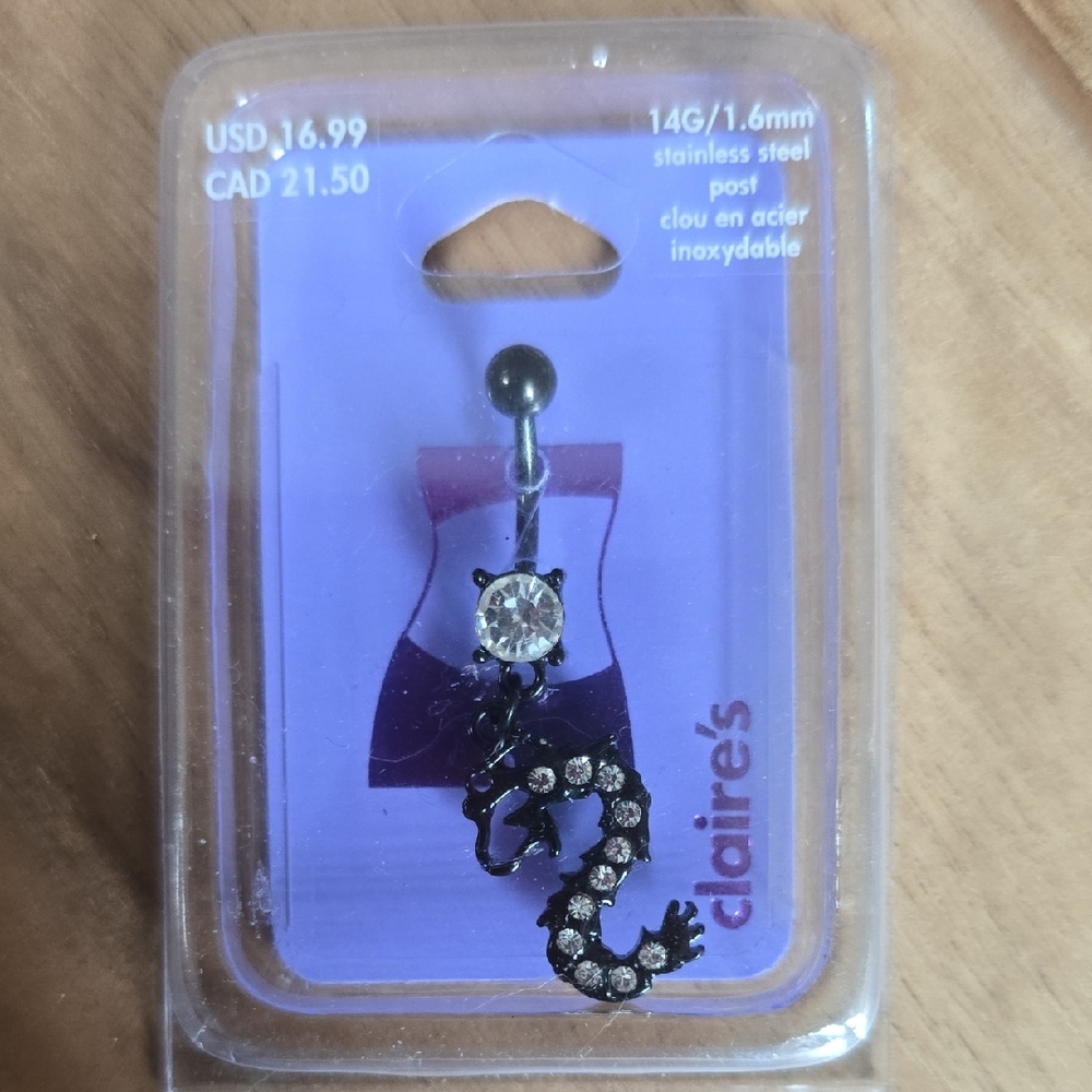 Claire's Black and Silver Dragon Belly Ring